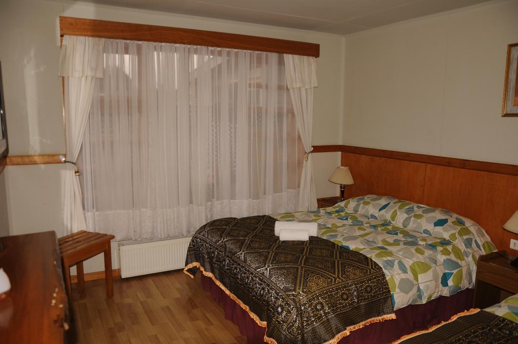 Hostal El Rincon Puerto Natales Buitenkant foto